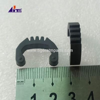 Hitachi UR2 Cassette Pick Rubber Bush 5.5mm 49233199137A M7613181A ATM onderdelen