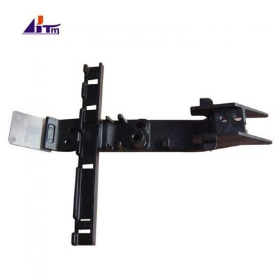 ATM Spare Parts NCR Guide Onderste rechteruitgang 445-0676836