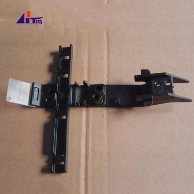 ATM Spare Parts NCR Guide Onderste rechteruitgang 445-0676836