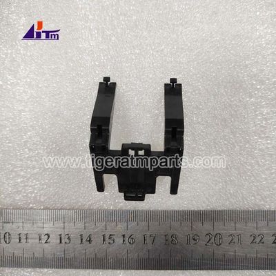 7010000709-09 Hyosung CDU10 Wagenondersteuningsgeleider Assy ATM Reserveonderdelen